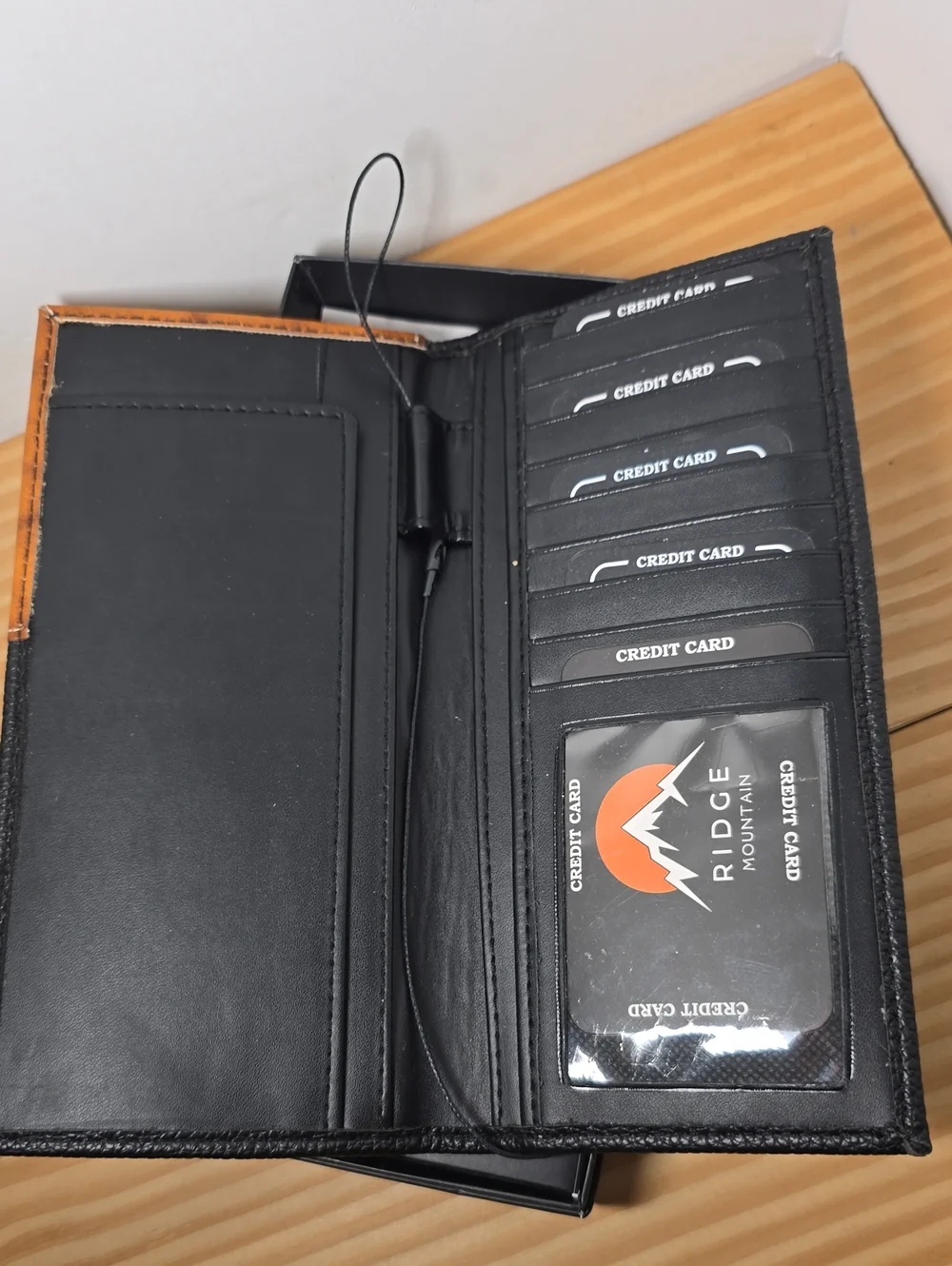 Rodeo Wallet Ridge Mountain Vegan Leather Black & Brown Silver NWT